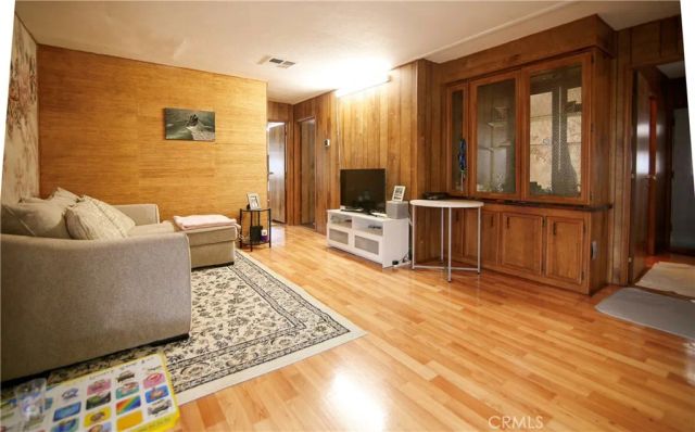 9350 Bolsa 48, Westminster, CA 92683