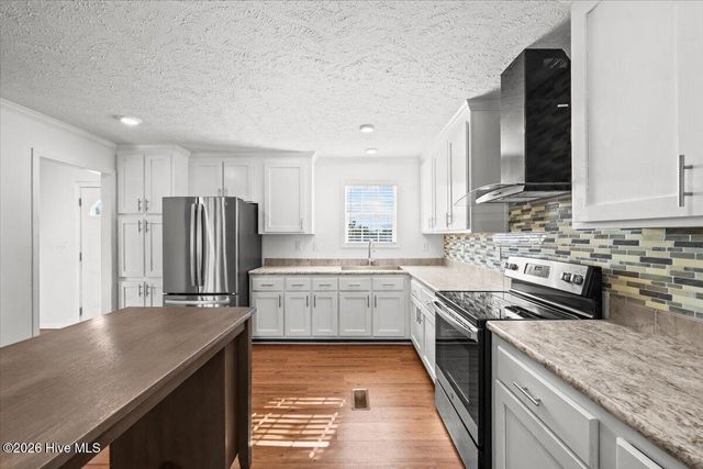 53 Mcneill Mill Road, Broadway, NC 27505