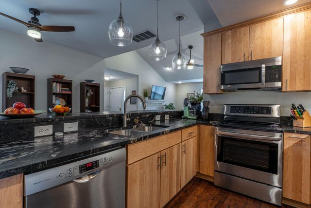 2849 Pleasantdale Drive, Lewis Center, OH 43035