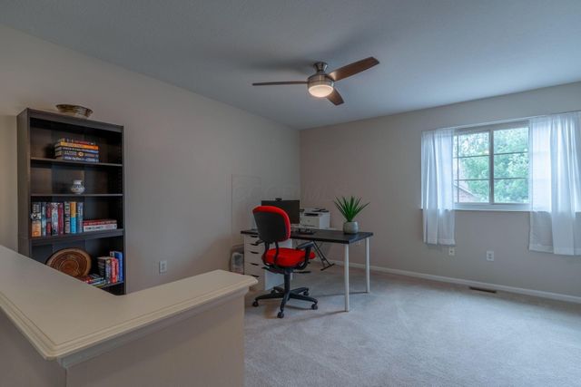 2849 Pleasantdale Drive, Lewis Center, OH 43035