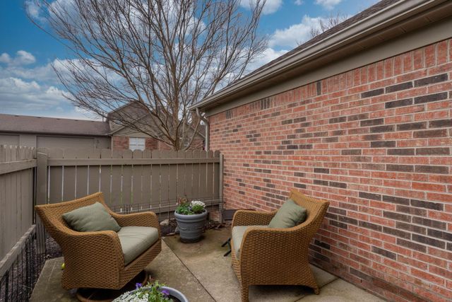 2849 Pleasantdale Drive, Lewis Center, OH 43035