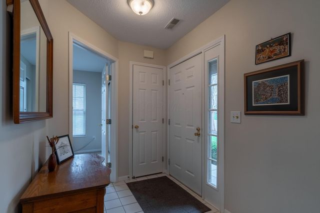 2849 Pleasantdale Drive, Lewis Center, OH 43035