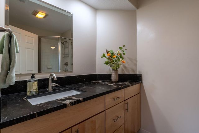 2849 Pleasantdale Drive, Lewis Center, OH 43035