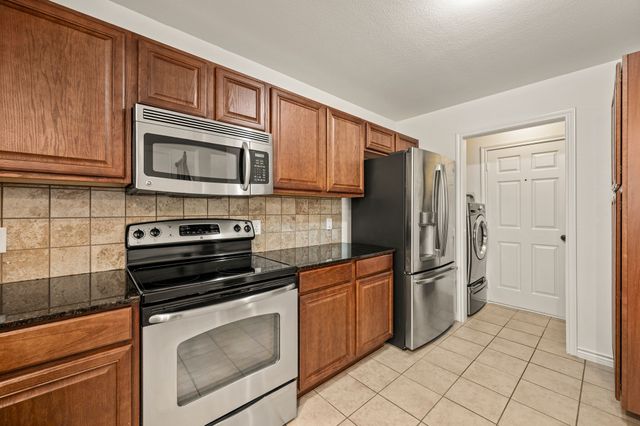 12607 Oceanside Drive, Fort Worth, TX 76040