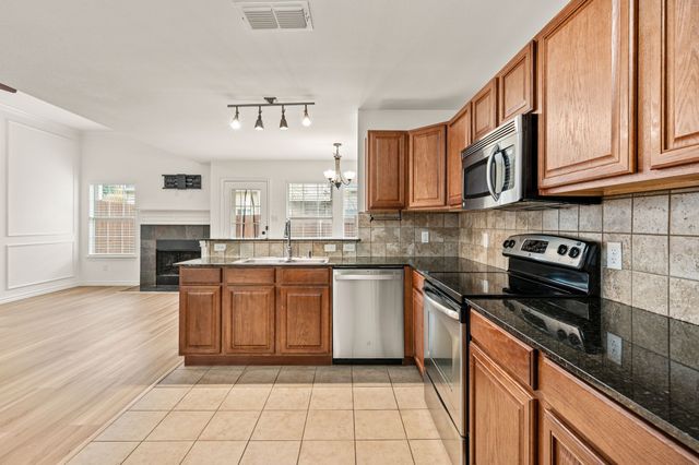 12607 Oceanside Drive, Fort Worth, TX 76040