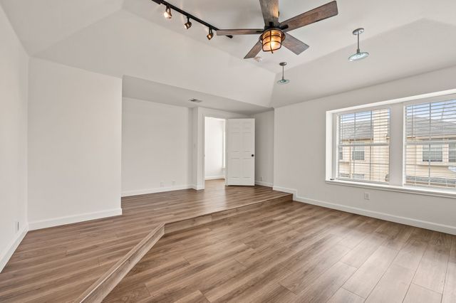 12607 Oceanside Drive, Fort Worth, TX 76040