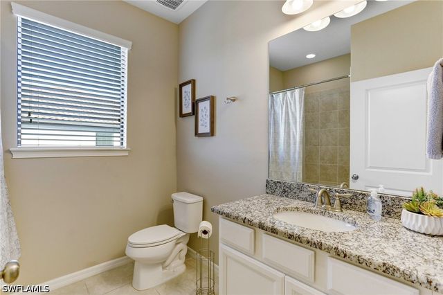 9433 Benvenuto CT 201, Naples, FL 34119