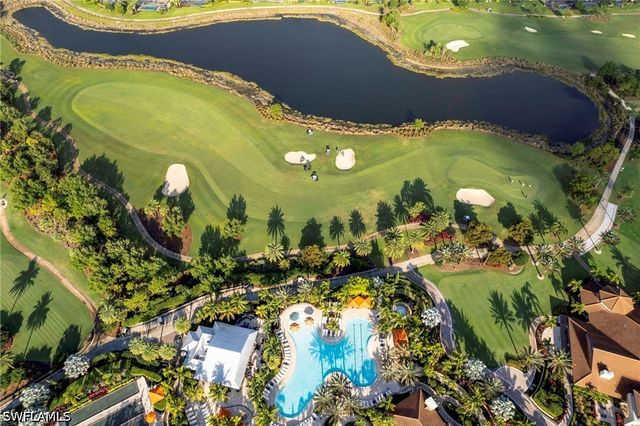 9433 Benvenuto CT 201, Naples, FL 34119