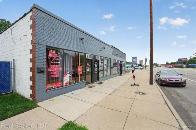 22721 Plymouth Road, Detroit, MI 48239