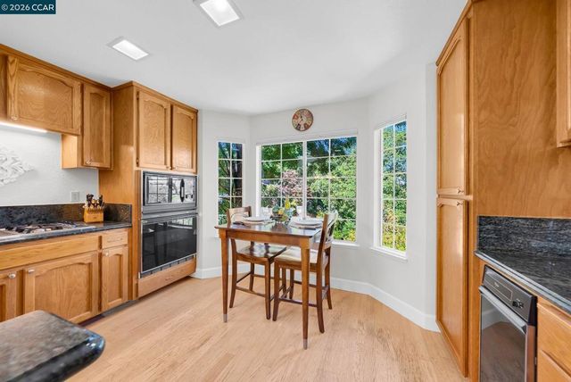 1618 Brush Creek Place, Danville, CA 94526