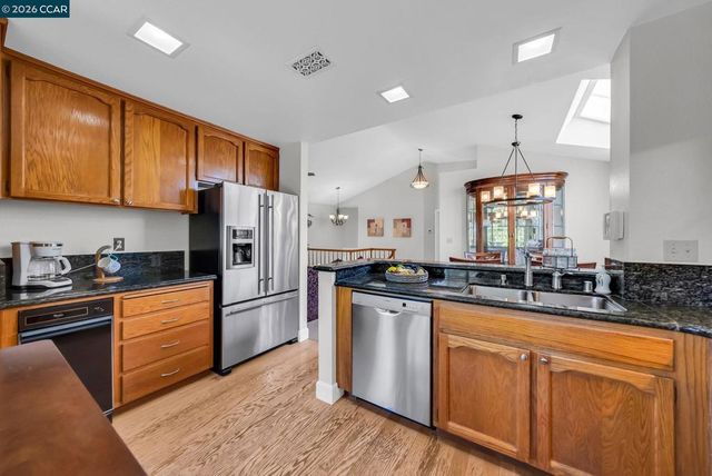 1618 Brush Creek Place, Danville, CA 94526