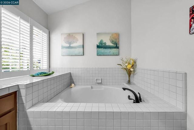 1618 Brush Creek Place, Danville, CA 94526