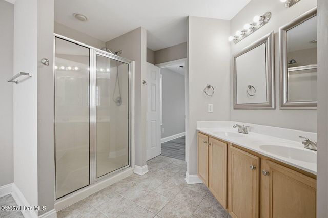 337 Oakmont Drive, Hampstead, NC 28443