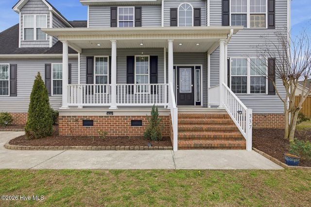337 Oakmont Drive, Hampstead, NC 28443