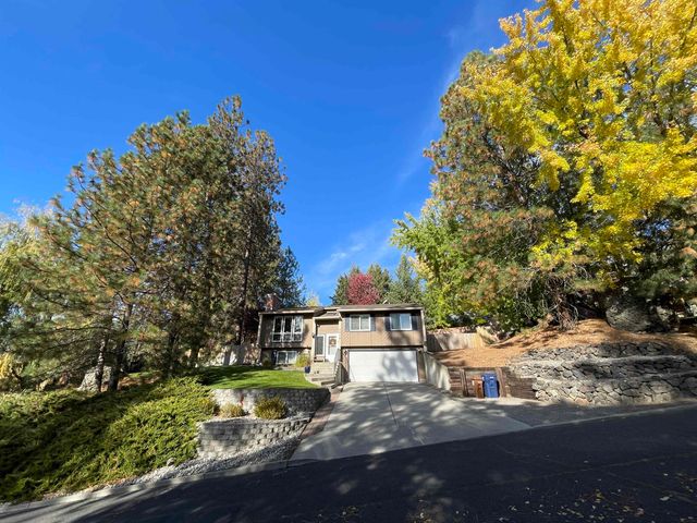 4510 W Alpine Dr, Spokane, WA 99208