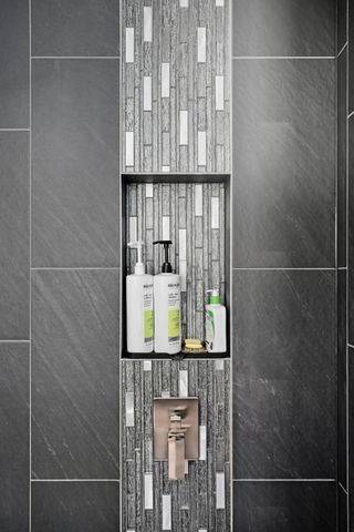 4510 W Alpine Dr, Spokane, WA 99208