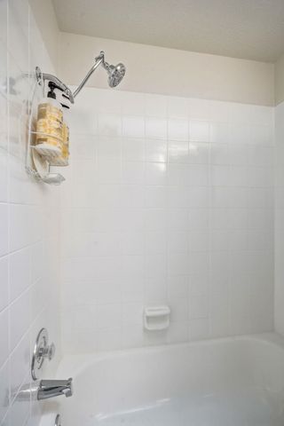 4510 W Alpine Dr, Spokane, WA 99208