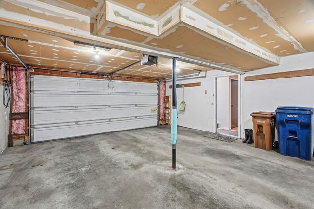 4510 W Alpine Dr, Spokane, WA 99208