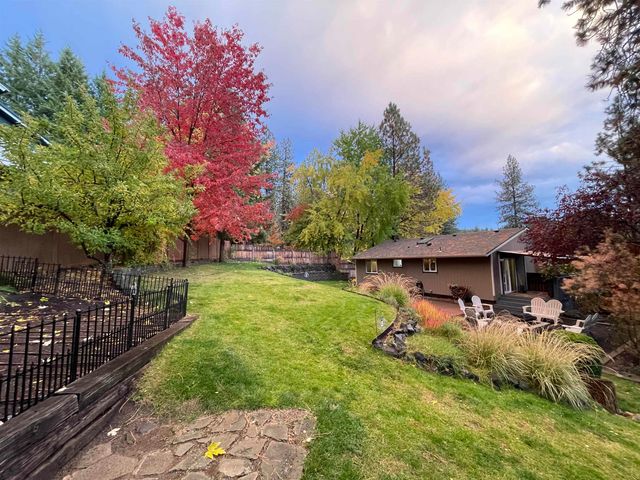 4510 W Alpine Dr, Spokane, WA 99208