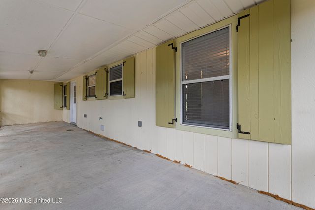 264 Washington Street, Bay Saint Louis, MS 39520