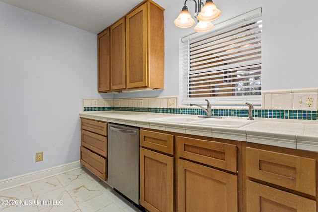 264 Washington Street, Bay Saint Louis, MS 39520