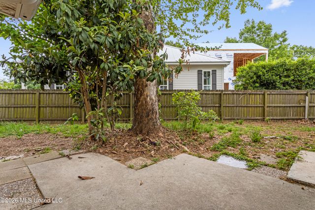 264 Washington Street, Bay Saint Louis, MS 39520