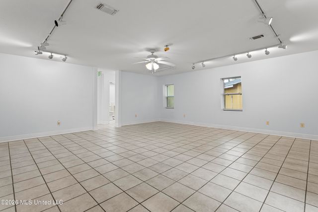 264 Washington Street, Bay Saint Louis, MS 39520
