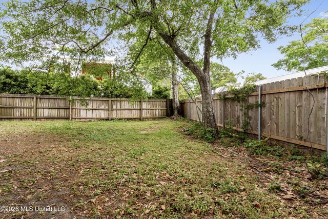 264 Washington Street, Bay Saint Louis, MS 39520