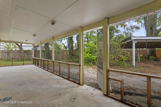 264 Washington Street, Bay Saint Louis, MS 39520