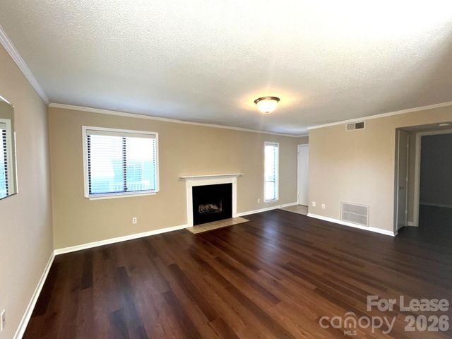 6144 Heath Ridge Court D, Charlotte, NC 28210