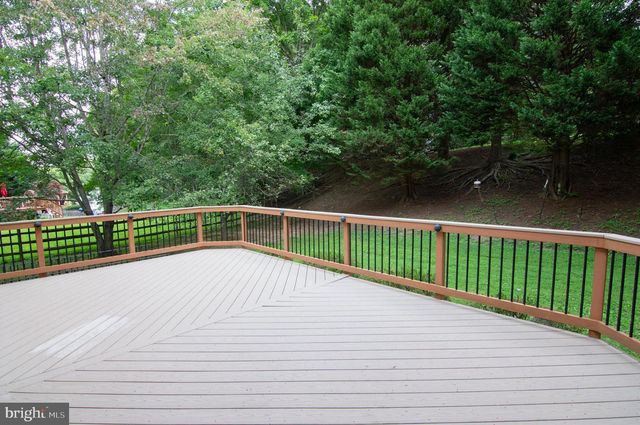 13017 CHAMPLAIN DR, Manassas, VA 20112