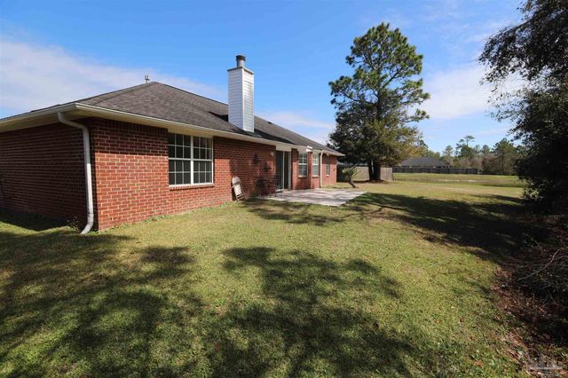 618 Ripsaw Ln, Pensacola, FL 32506