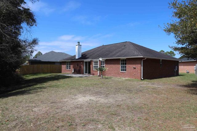 618 Ripsaw Ln, Pensacola, FL 32506