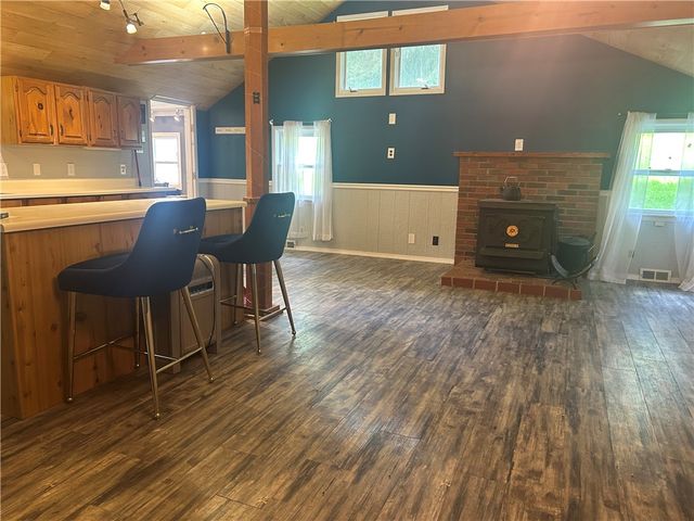 1686 Harbor Edinburg Rd, Union Twp, PA 16116
