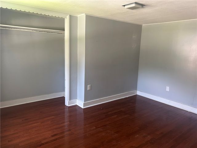 1686 Harbor Edinburg Rd, Union Twp, PA 16116