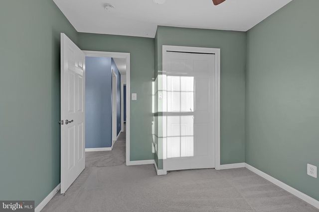 20888 SANDSTONE SQ, Sterling, VA 20165