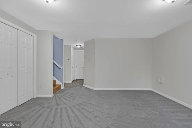 20888 SANDSTONE SQ, Sterling, VA 20165