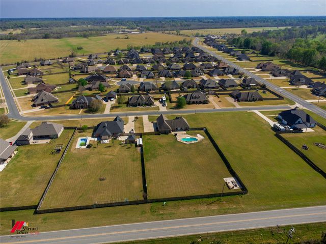 605 Lukes Landing, Bossier City, LA 71112