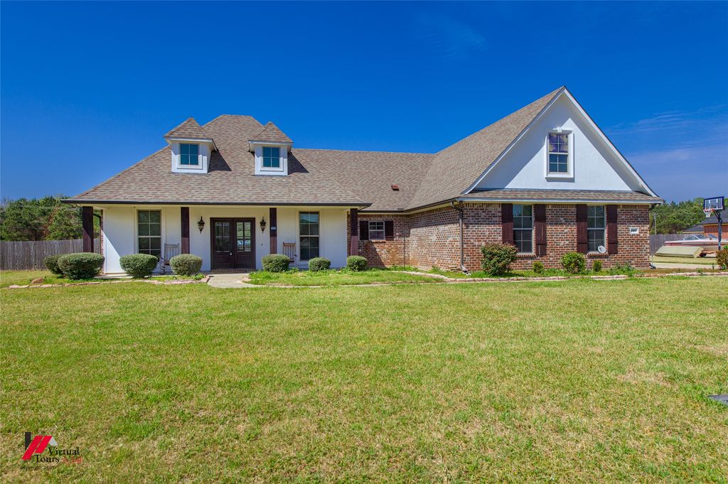 605 Lukes Landing, Bossier City, LA 71112