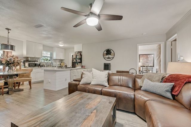 4307 Oak Trail, Dallas, TX 75232