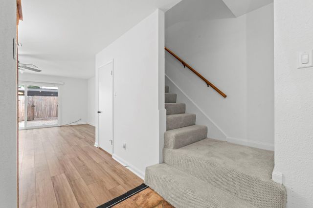 9668 Westview Drive 2, Houston, TX 77055