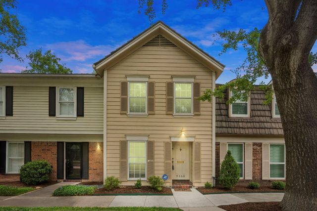 9668 Westview Drive 2, Houston, TX 77055