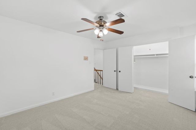 9668 Westview Drive 2, Houston, TX 77055