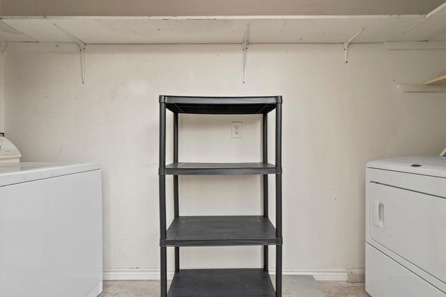 9668 Westview Drive 2, Houston, TX 77055