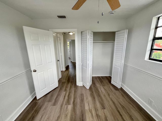 5163 Marion Place, West Palm Beach, FL 33407