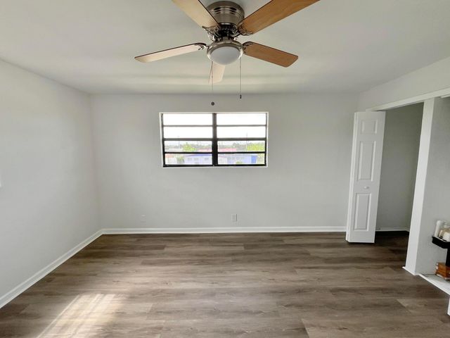 5163 Marion Place, West Palm Beach, FL 33407