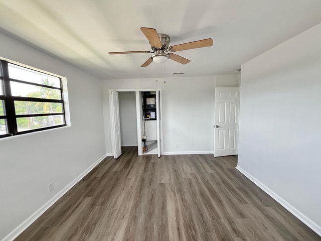 5163 Marion Place, West Palm Beach, FL 33407