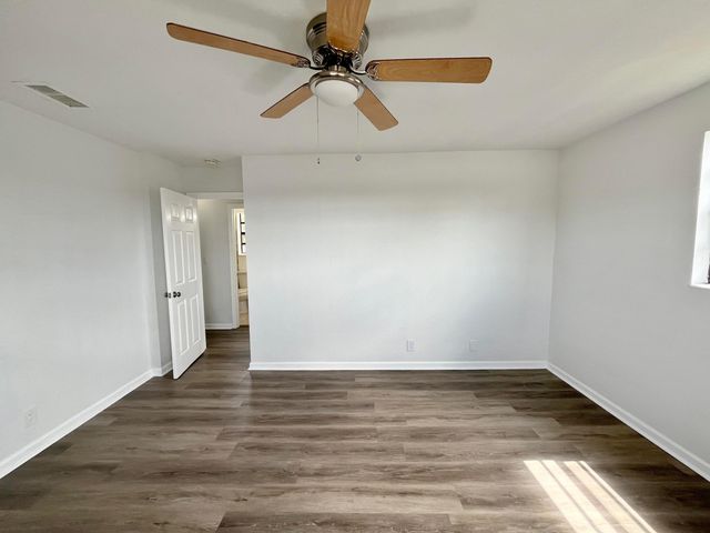 5163 Marion Place, West Palm Beach, FL 33407