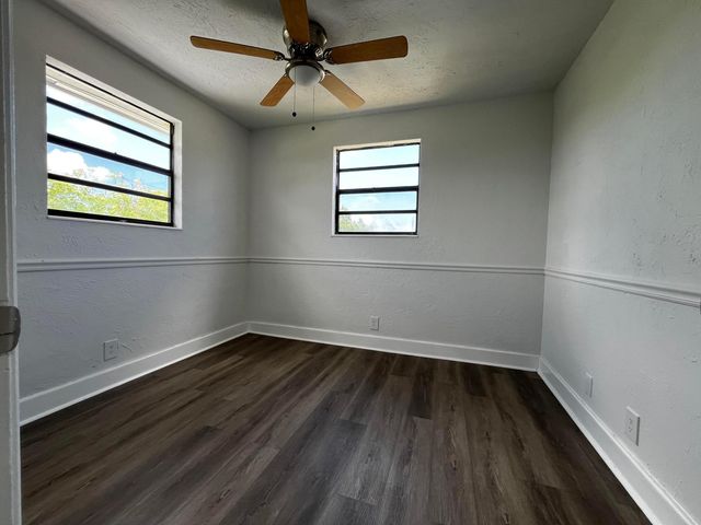 5163 Marion Place, West Palm Beach, FL 33407