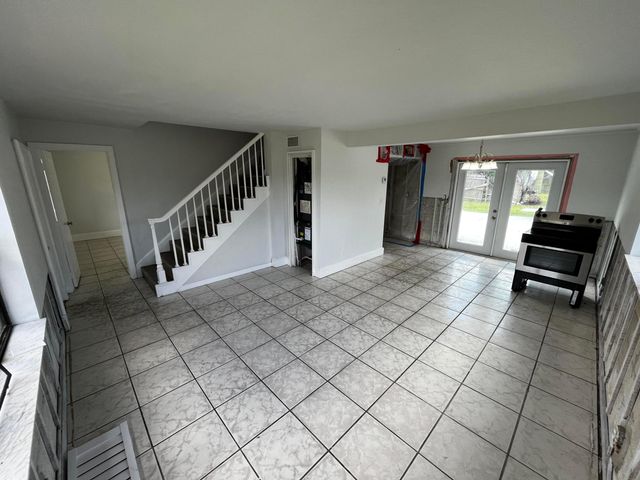 5163 Marion Place, West Palm Beach, FL 33407